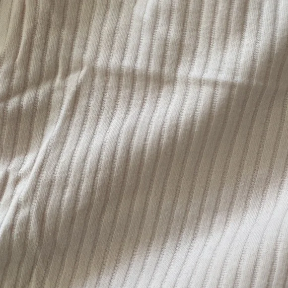 Jaclyn Smith Pajama Set - Picture 5 of 5